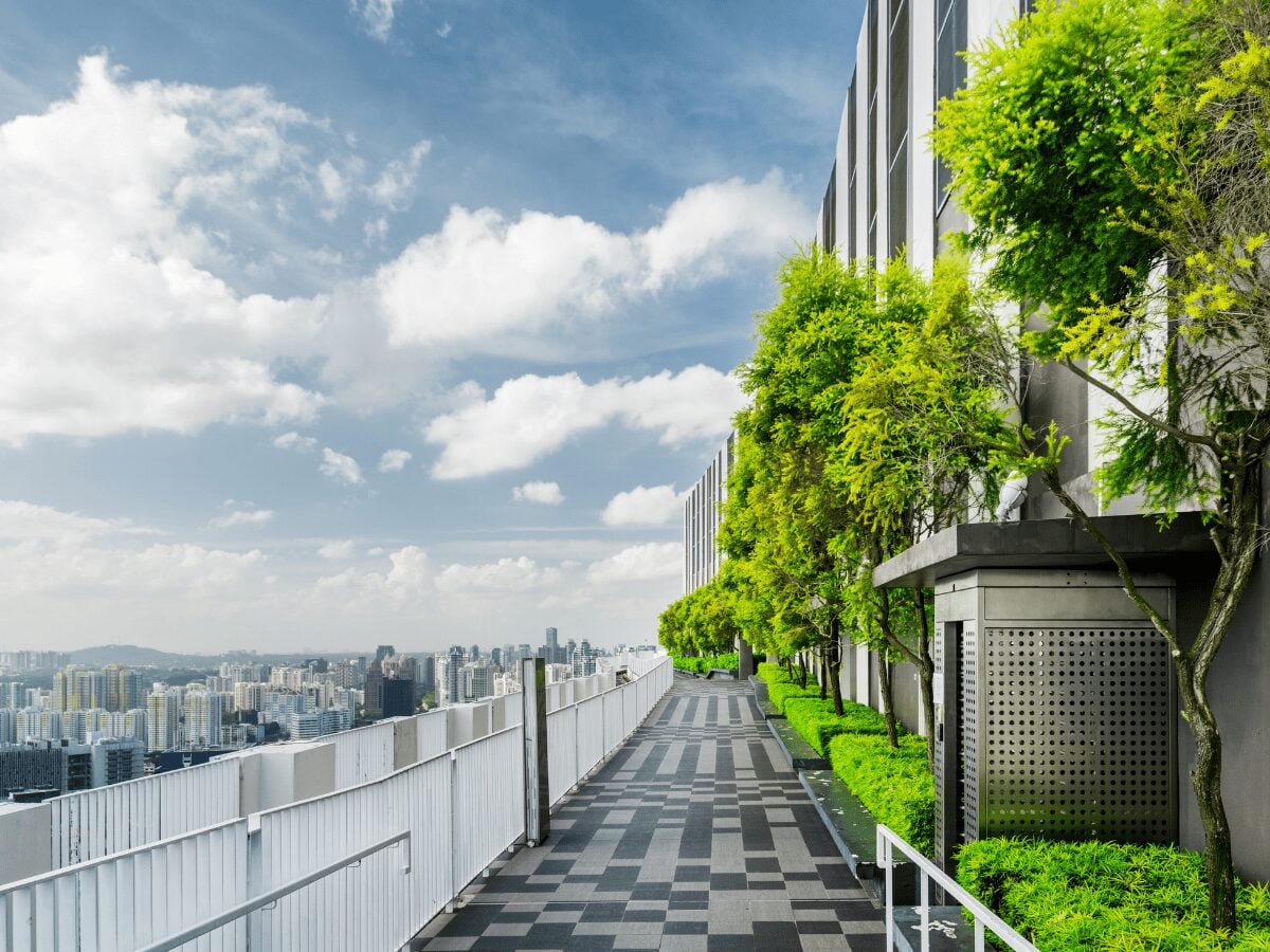 Rooftop sky garden at Pinnacle @ Duxton with views of the surrounding city.