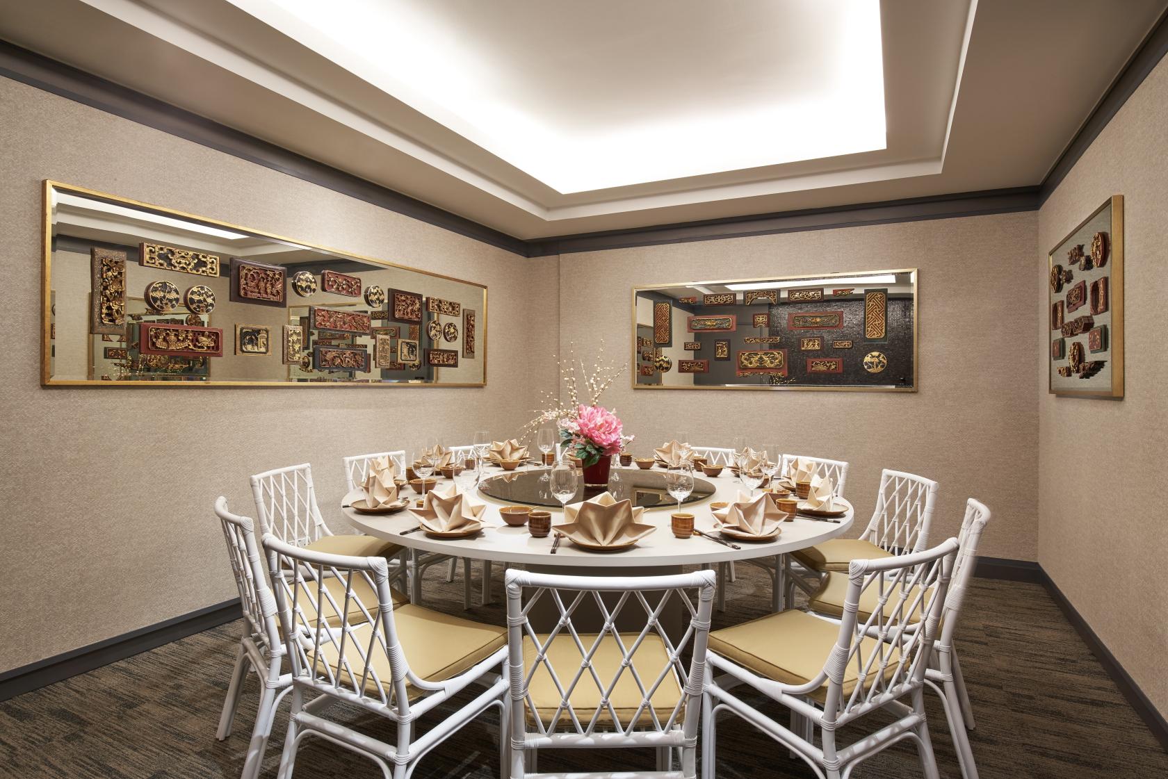 Private Dining Room №2 at Jia Wei Chinese Restaurant for Rent | 99 Spaces