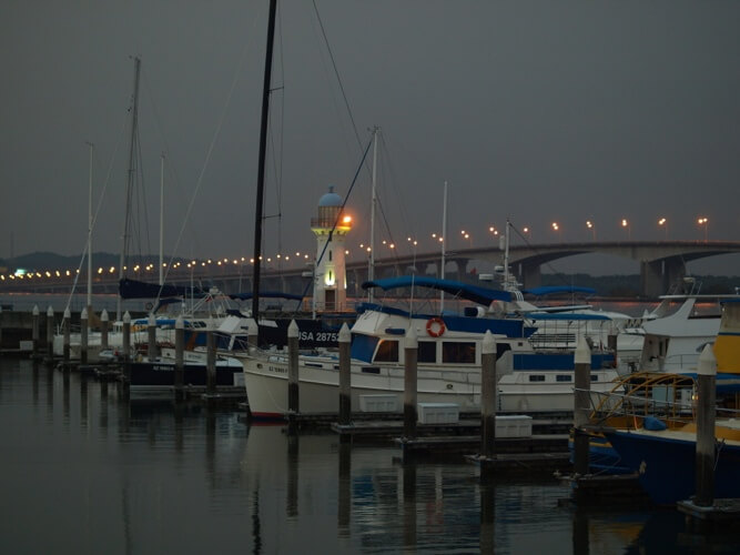 Tuas